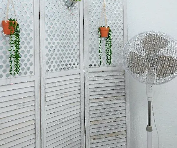 Daire Gorgeous Diamantes *